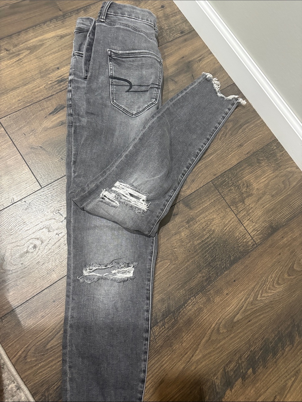 American Eagle Outfitters Distressed Gray Skinny Jeans